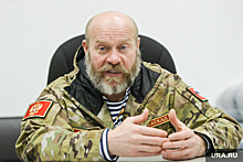 Челябинский депутат-фронтовик призывает шить маскировочные сети