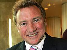 Известному телеведущему сделали срочную операцию на сердце