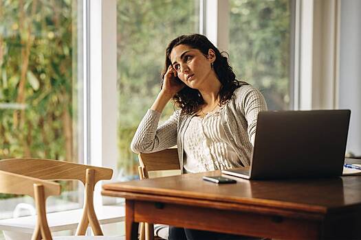 Россиянам назвали вредящую здоровью не меньше курения привычку