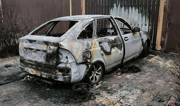 В Волгоградской области задержали подозреваемого в поджоге «Лады»