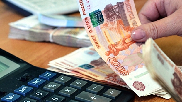 С 1 октября у россиян вырастут зарплаты, но без проблем не обойдется