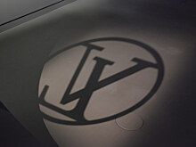 Рэпер Jay-Z продал половину бизнеса по производству шампанского холдингу LVMH