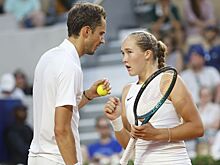Медведев — об Андреевой: очень благодарен Мирре, что она не давит на меня