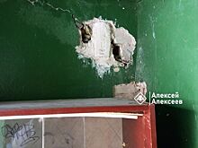 Многодетные семьи живут в аварийном доме в Дзержинске