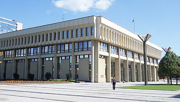 В Литве хотят уменьшить число депутатов сейма
