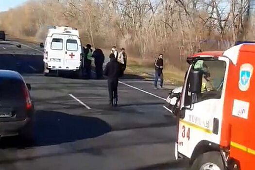 На пензенской трассе из-за страшной аварии пострадали 5 молодых людей, ехавших на «Renault Logan»