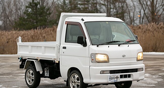 Полноприводный грузовичок Daihatsu, размером меньше чем Matiz