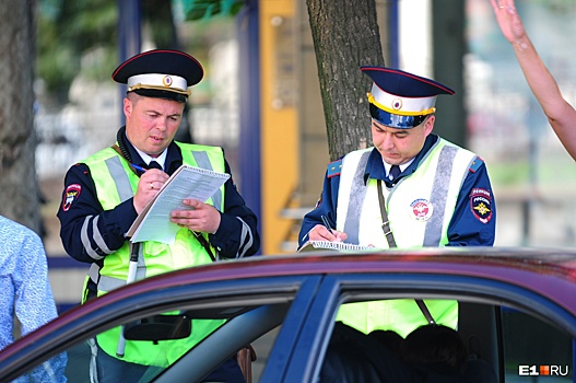Водителям разрешат продлевать скидку на штраф, если почта долго доставляла «письмо счастья»