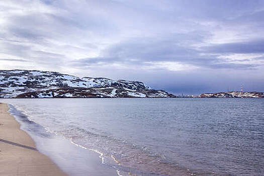 В Мурманской области шторм унес в море одно судно и подтопил второе