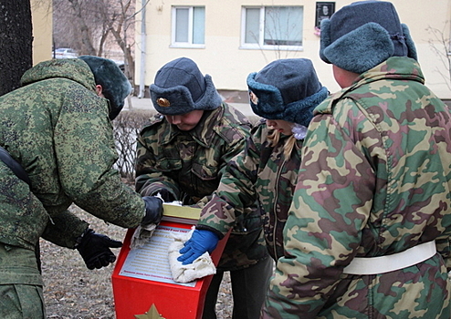 Юнармейцы Поста №1 в Кузбассе приняли участие во Всероссийской акции «Верни герою имя!»