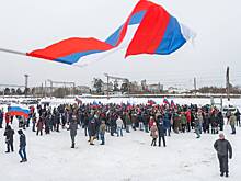 «Забастовка избирателей» в Казани: от оппозиции отгородились снежной стеной
