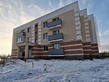 Димитровградских сирот заселили в дом без отопления и с дырявой крышей