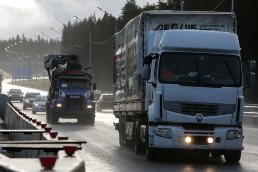 Глава Псковской таможни: перевозчики из ЕС столкнулись с проблемами из-за Эстонии и Латвии