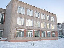 В средней школе посёлка Лёвинцы заменили 125 окон