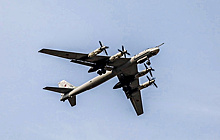 Самолеты Ту-95МС выполнили полет над нейтральными водами Берингова и Чукотского морей