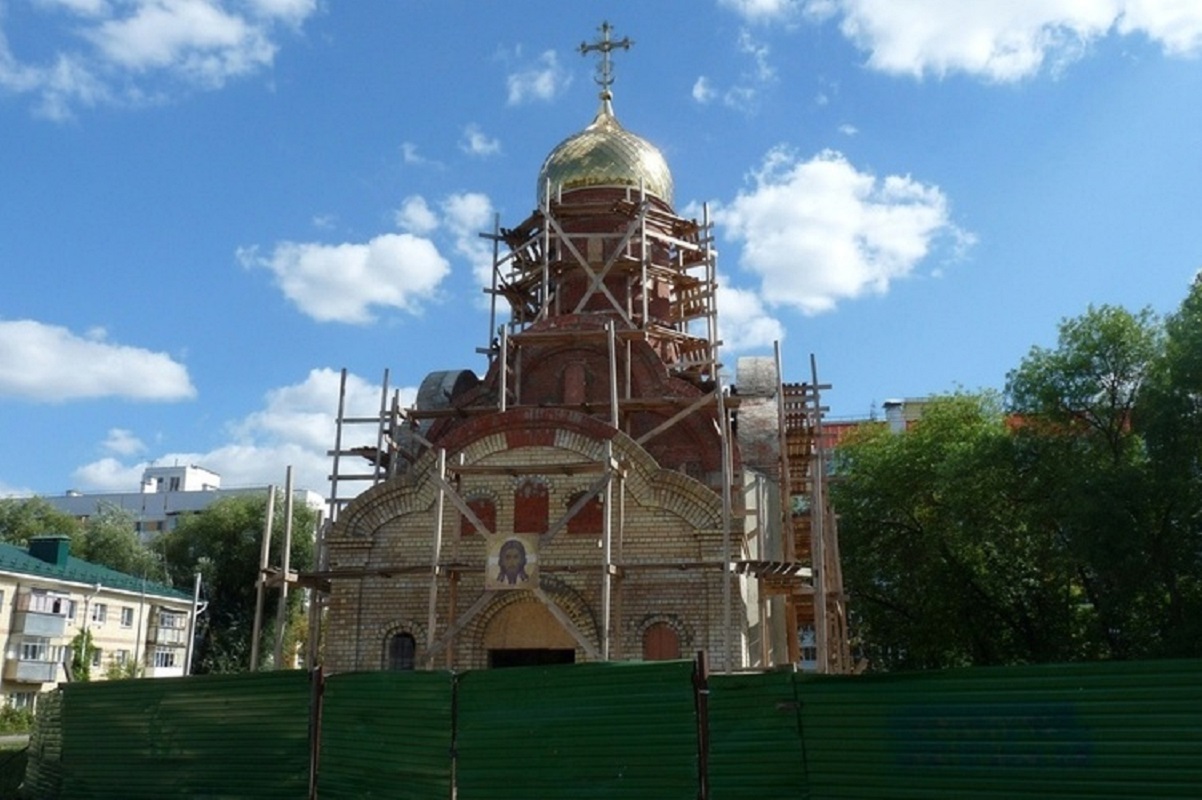 В Саранске почти достроен Спасский храм-часовня