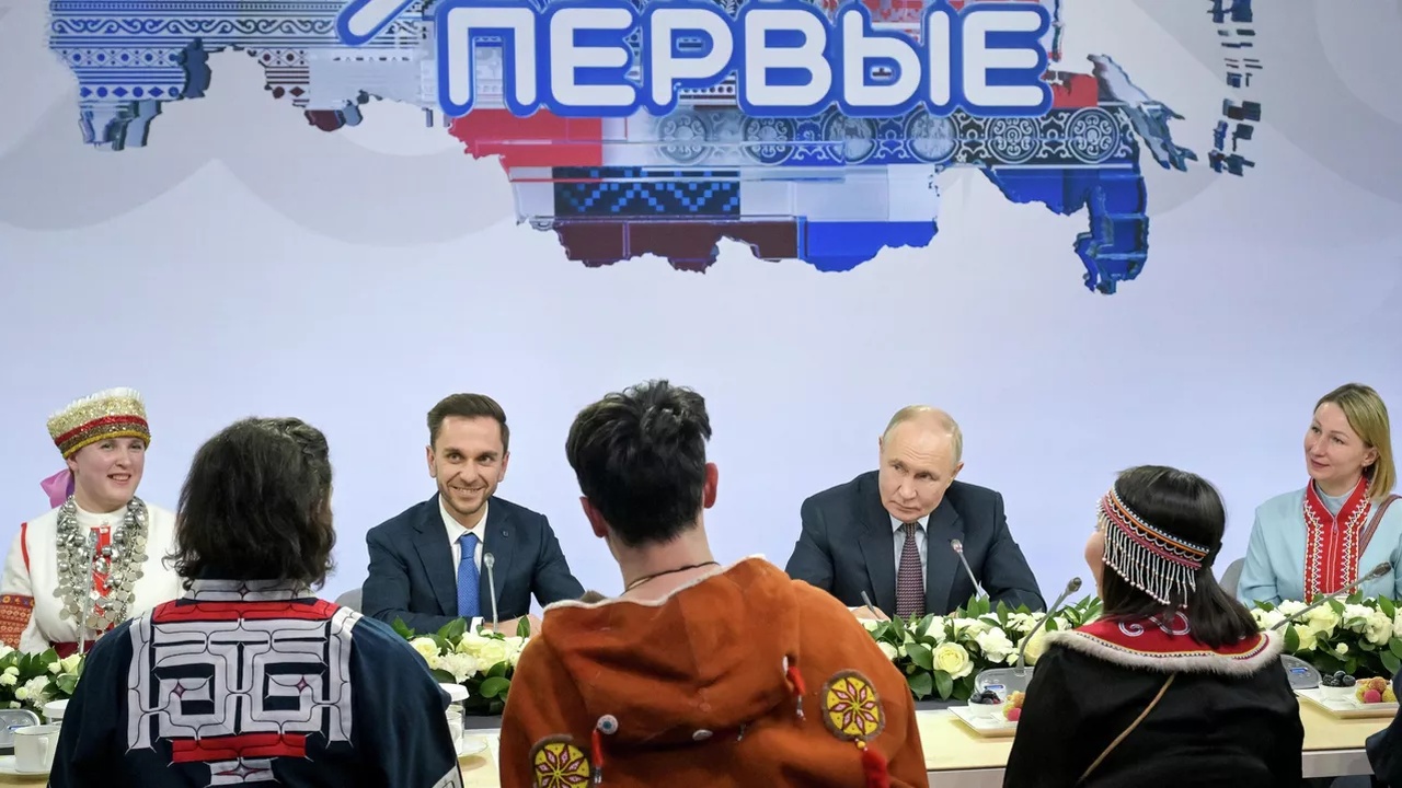 Учитель вепсского раскрыла Путину тайны карельских калиток