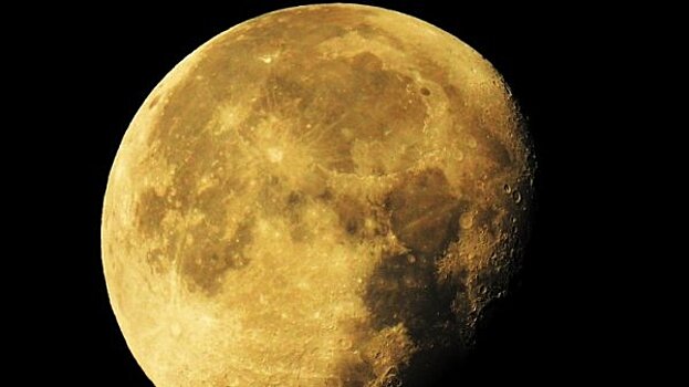 В Роскосмосе озвучили даты полета на Луну