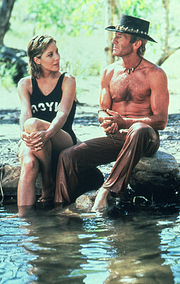 Пол Хоган и Линде Козловски в фильме «Крокодил Данди», 1986 год