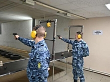 В Волгограде сотрудники УФСИН соревновались в стрельбе из пистолета Макарова