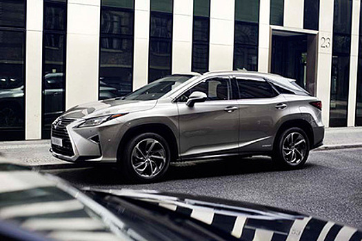 Lexus создал «парящую крышу» для нового люксового кроссовера