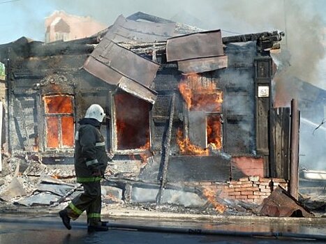 За сутки на пожарах погибли четверо жителей Саратовской области