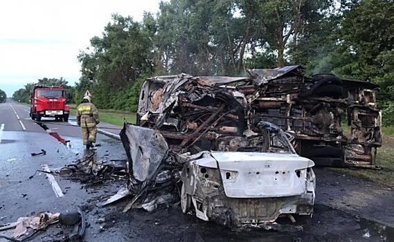 В ДТП с автобусом погиб житель Курской области