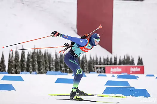 Лазовский выиграл спринт на чемпионате России по биатлону