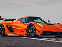 Koenigsegg Boss дает 15-минутный тур по гиперкару Jesko
