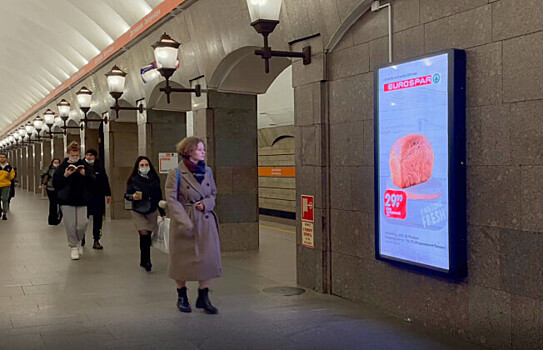 В метрополитене Санкт-Петербурга появится 56 диджитал-панелей