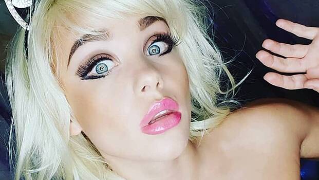 Mash: Известная по роли в «Доме-2» Реутова стала бездомной в Таиланде