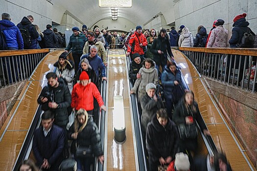 Учёные рассказали о микробах, обитающих в метро Москвы