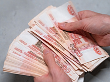 Эксперты назвали рабочие профессии с зарплатой 300 тысяч рублей