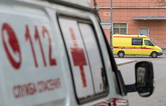 В московском супермаркете мужчину ранили ножом в грудь