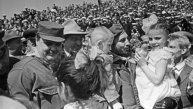 55 лет назад Фидель Кастро впервые прибыл в Москву