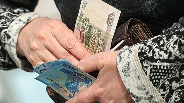 В Иваново лжеврач украла из квартиры 90-летней пенсионерки миллион рублей