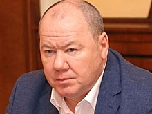 Подозреваемый в мошенничестве новосибирский депутат досрочно сложил полномочия