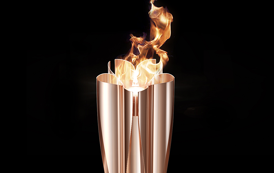  Факел Олимпийских игр 2020 года по форме напоминает цветок сакуры, если смотреть на него сверху. Из каждого его "лепестка" будут выходить отдельные языки пламени