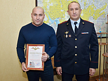 В Республике Марий Эл водитель такси проявил бдительность и помог сохранить миллион рублей пенсионеру