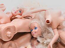 Куклы так похожи на людей: дизайнер создал главные типажи москвичей в виде Барби и Кенов