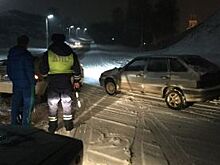 Из-за ямы на Северной окружной более десяти машин пробили колеса