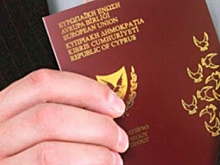 Власти Кипра выдали более 3 тысяч "золотых паспортов" в обход закона