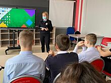 С новомалороссийскими школьниками пообщались специалисты системы профилактики