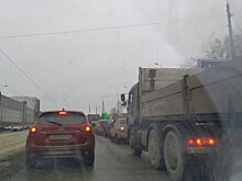 В Советском и Ново-Савиновском районах Казани растянулась большая пробка из-за ДТП