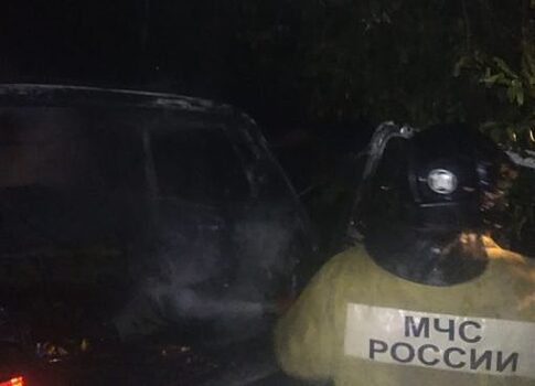 В Орле на Московском шоссе сгорела легковушка