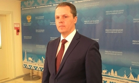 Жители Аксарки просят построить новую школу и жилье