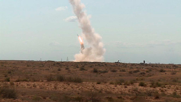 Опубликованы кадры пуска ракет С-400 «Триумф»