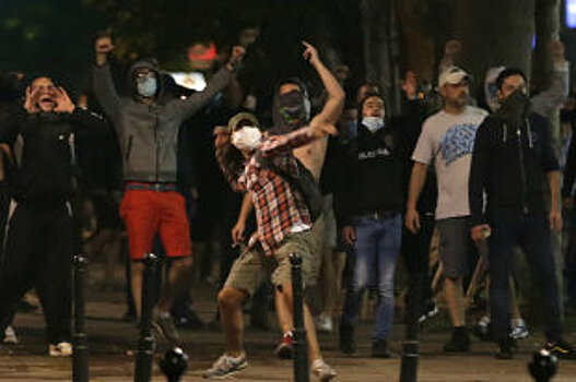 Сербские власти отказались вводить комендантский час в Белграде