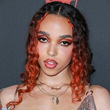 FKA Twigs выпустит альбом, излечивший её разбитое сердце