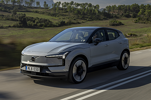 Volvo решила отложить дебют кроссовера EX30